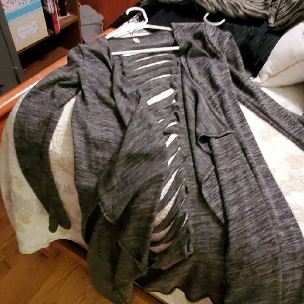 Sweater - Picture 2 of 2